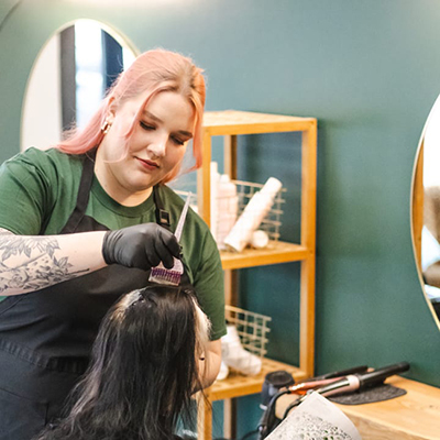 Pytinki hiusten varjays